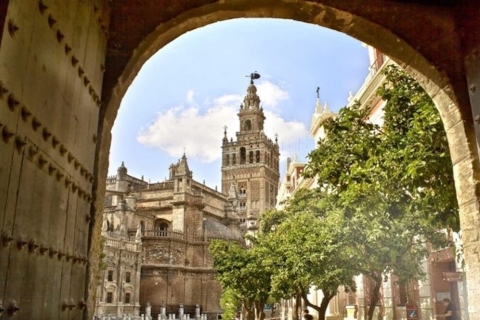 Sevilla: Stadt der Königinnen, Nonnen, Dirnen & Hexen