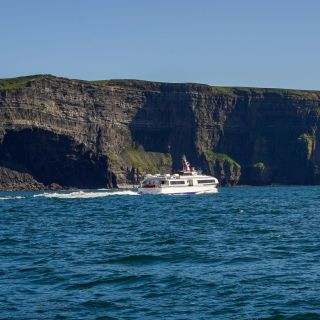 Von Galway aus: Aran Islands & Cliffs of Moher Tagesausflug