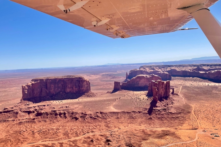 Moab: Monument Valley & Canyonlands-vliegtuigcombotourMoab: schilderachtige vliegtuigtour door Monument Valley