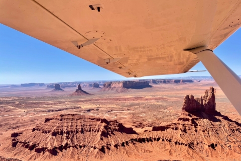 Moab: visite combinée en avion de Monument Valley et de CanyonlandsMoab: visite panoramique en avion de Monument Valley