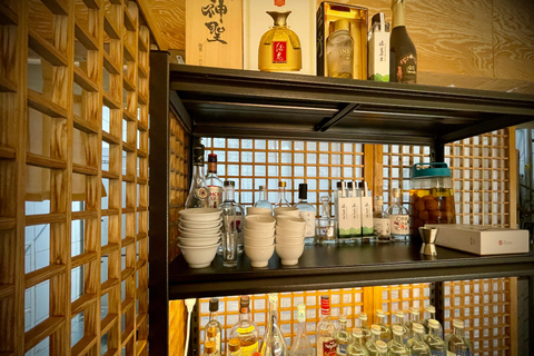 Seoul: Korean Heirloom Rice Cooking Class with Korean Liquor