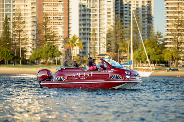 Goldküste: Private Sunset Skippered Tour