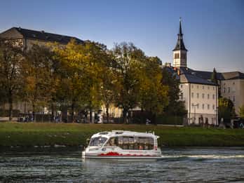 Salzburg: Amphibious Splash Tour on Land & on Water