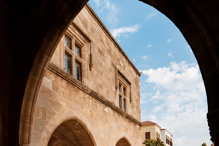 Tailored Photo Sessions for Lasting Memories Timeless Elegance