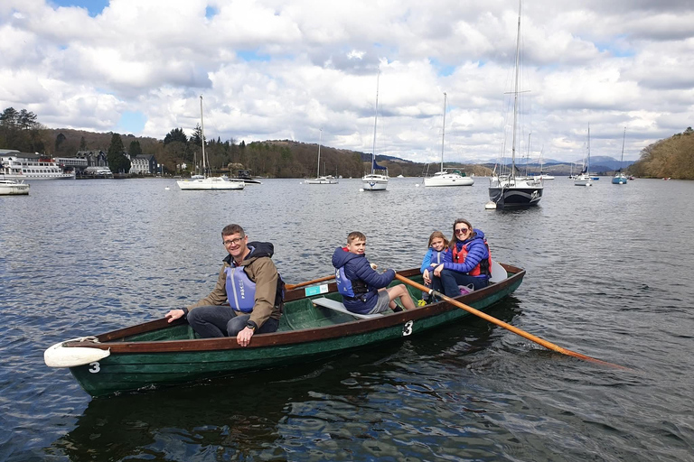 Lake Windermere: Row Boat Rental (1 Hour)
