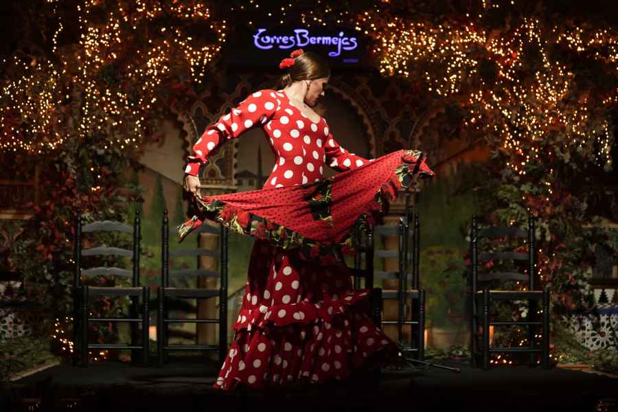 Madrid: Live-Flamenco-Show mit Speisen- & Getränke-Optionen