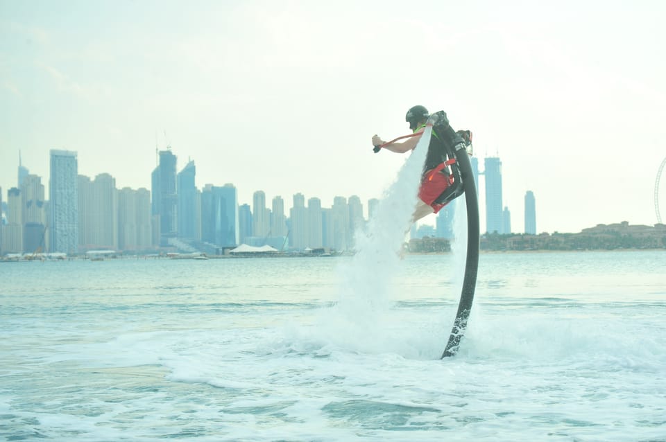 Dubai: 30-Min Water Jetpack Experience at The Palm Jumeirah