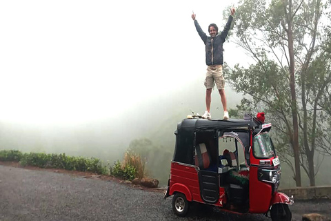 ELLA Avventura di un giorno intero di esplorazione in Tuk Tuk