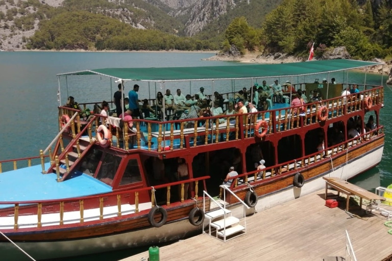 Von der Seite: Green Canyon Bootstour mit Mittagessen und Schwimmen