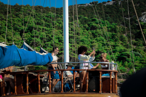 Cruise to Agistri,Aegina & Moni Islands with Lunch & Drinks