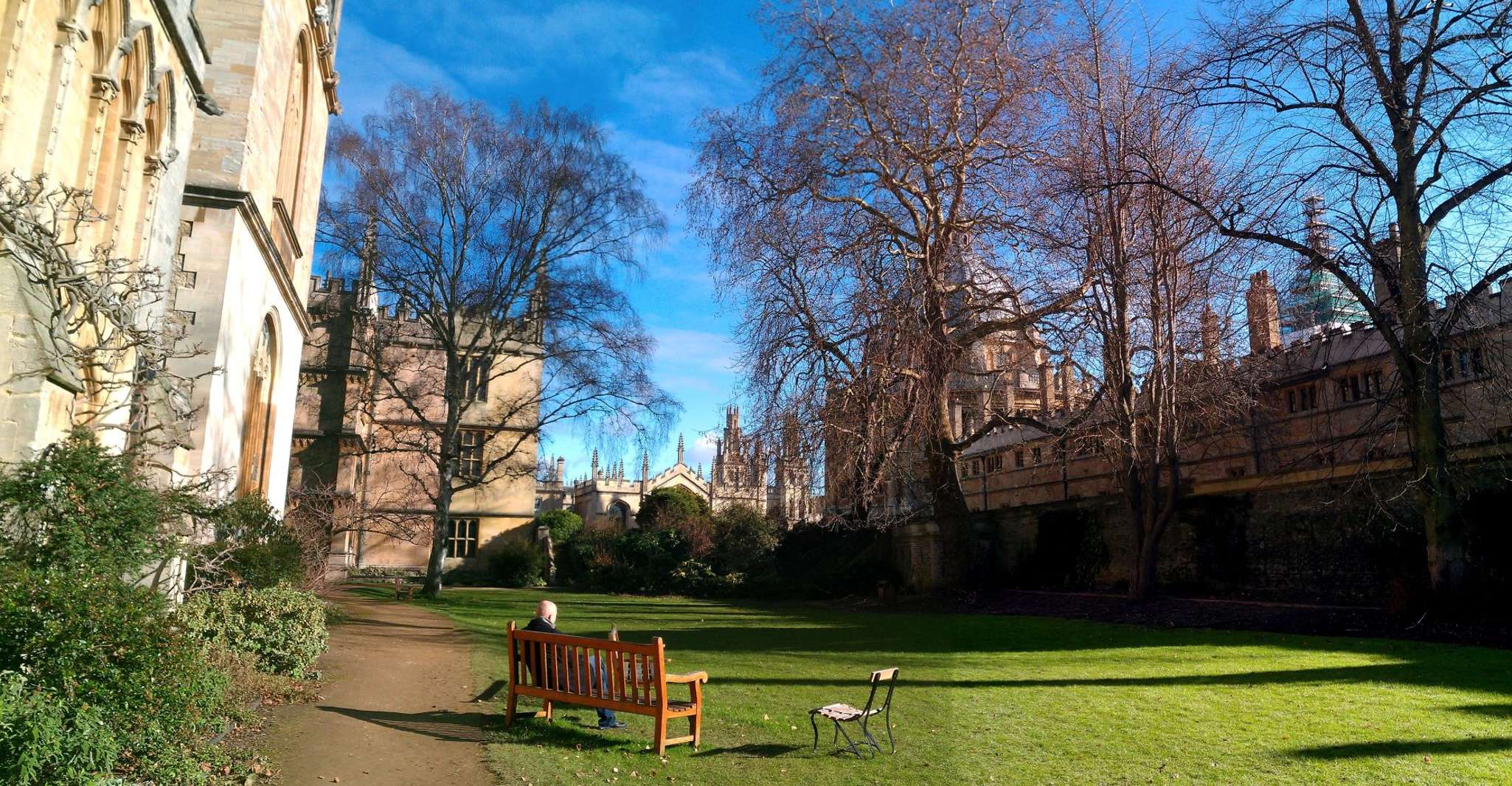 Oxford, Pre-Raphaelite Walking Tour with Exeter College - Hizvo
