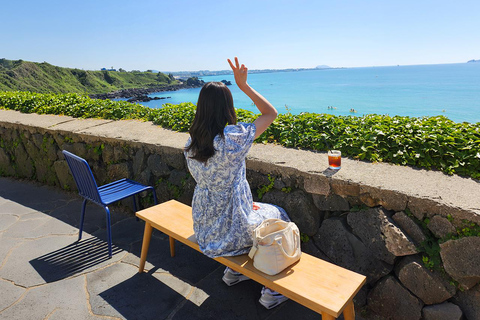 Jeju: UNESCO WestSouth & East Highlights 2 Days Combo Tour