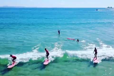 Byron Bay Surfing Lesson