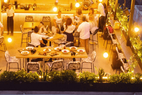 Athènes: cours de cuisine grecque et dîner sur un toit