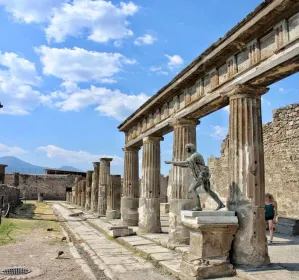 Von Neapel aus: Pompei und Positano - geführte Tour