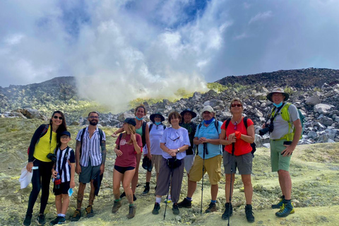 Avventura sul vulcano Sierra Negra e nelle miniere di zolfo