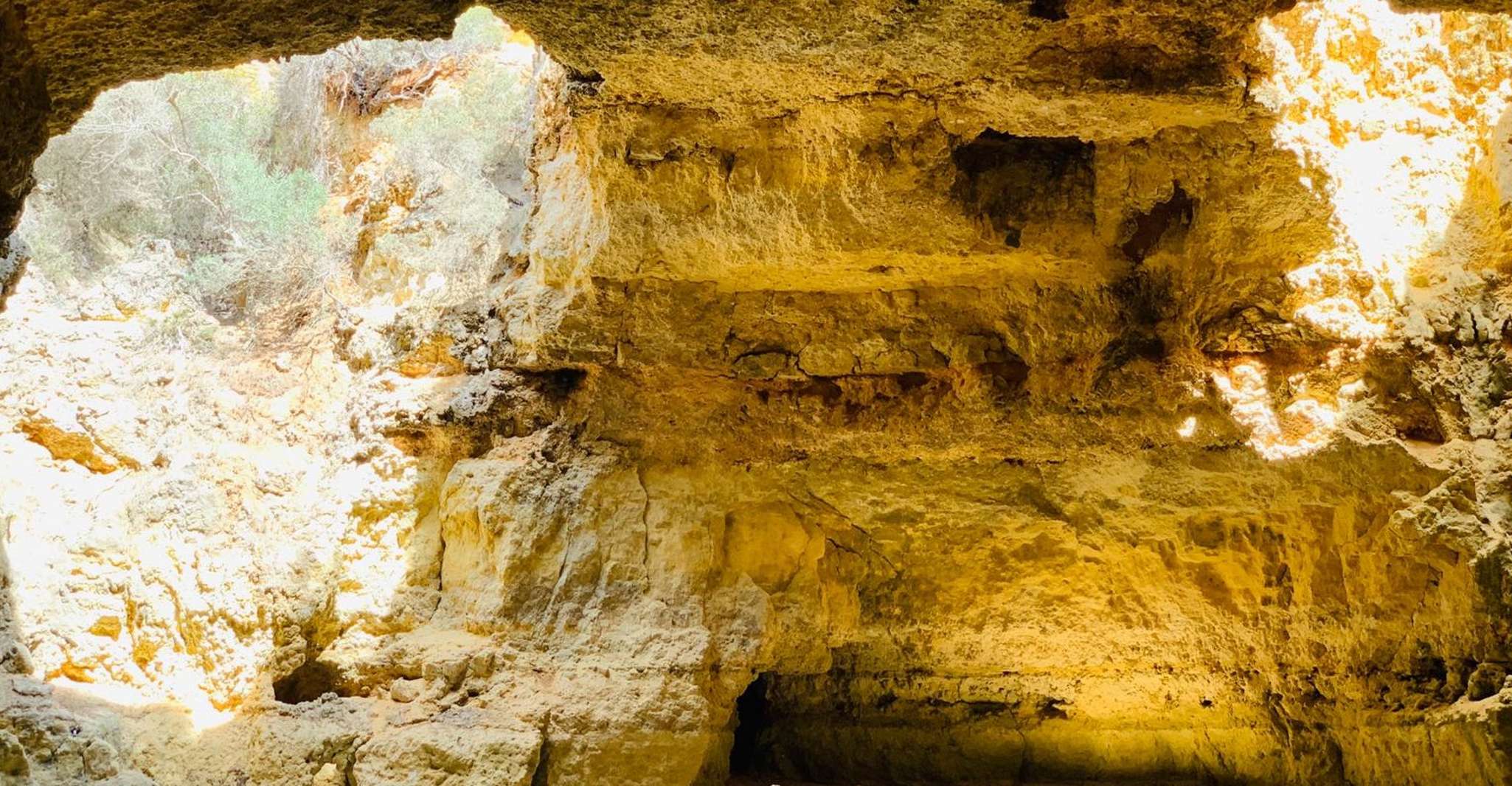 Armação de Pêra, Guided Boat Tour of Benagil's 15 Best Caves - Housity