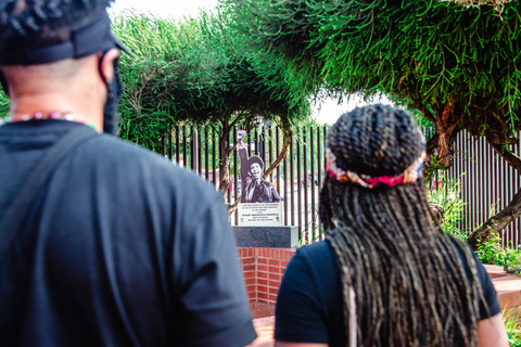 Soweto : visite à pied avec un guide localSoweto : visite guidée à pied avec déjeuner