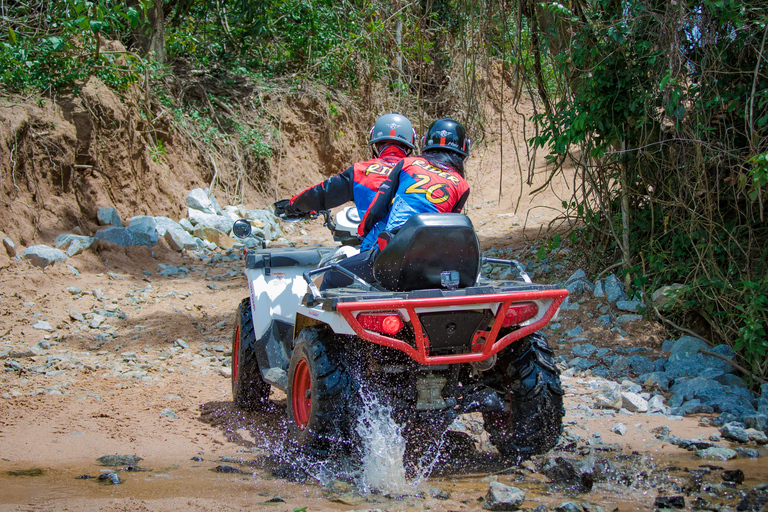 Pattaya: 2-godzinna wycieczka terenowa dla początkujących ATV z posiłkiemSterownik ATV z opcjonalnym pasażerem