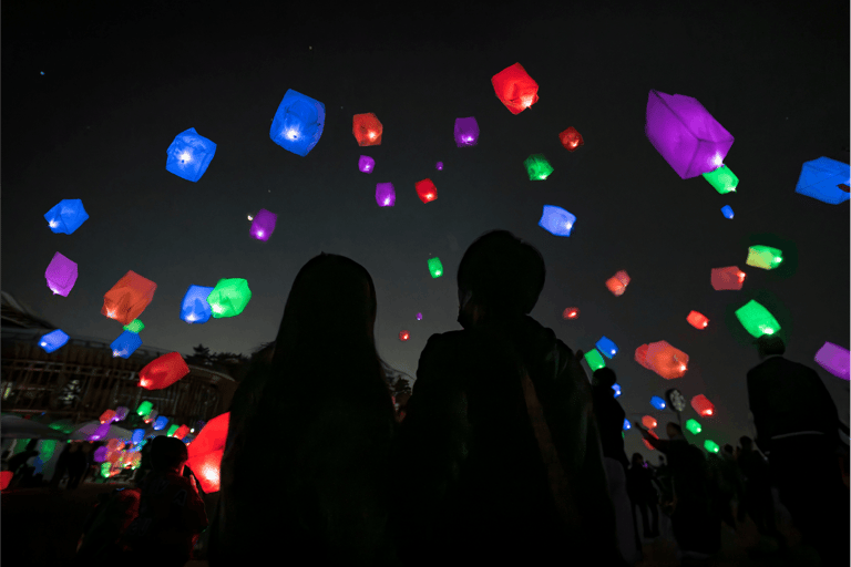 Sapporo: Sky Lantern Festival Entry Ticket