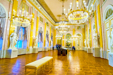 Vienna: Hofburg Palace, Sisi Museum & Silver Collection Tour 2 Hour: Hofburg Imperial Palace Complex