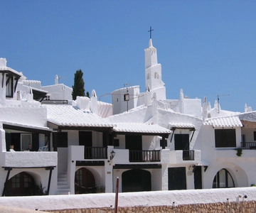 From Mallorca: Guided Day Trip to Menorca