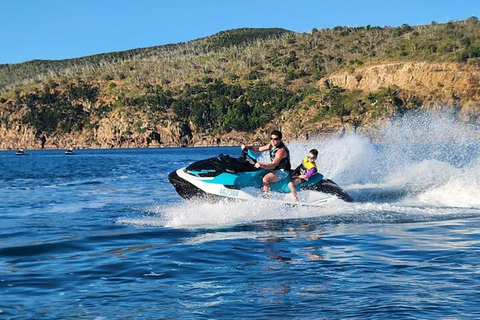 Aventura en moto acuática con adrenalina en Airlie Beach