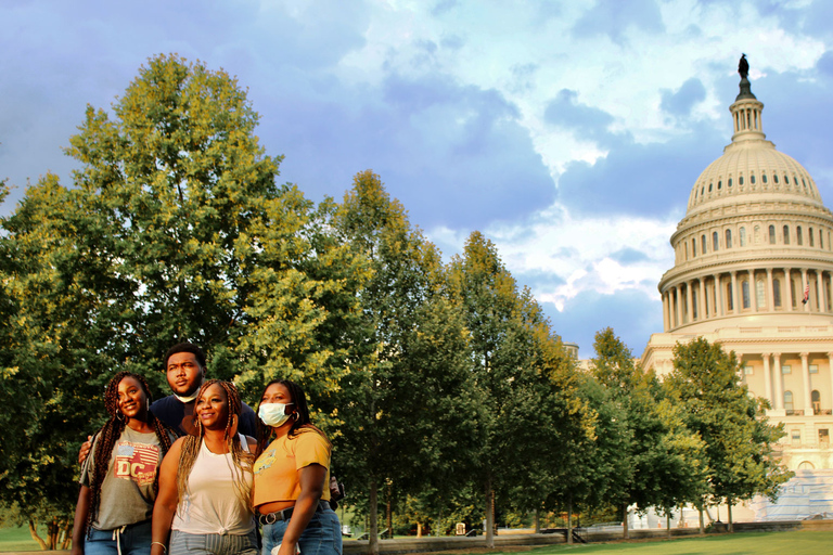 Washington DC: Bus Tour with US Capitol and Archives Access National Archives & US Building Access