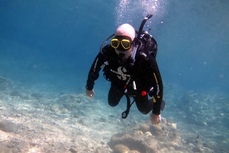 Blue Bay: Discover Scuba Diving