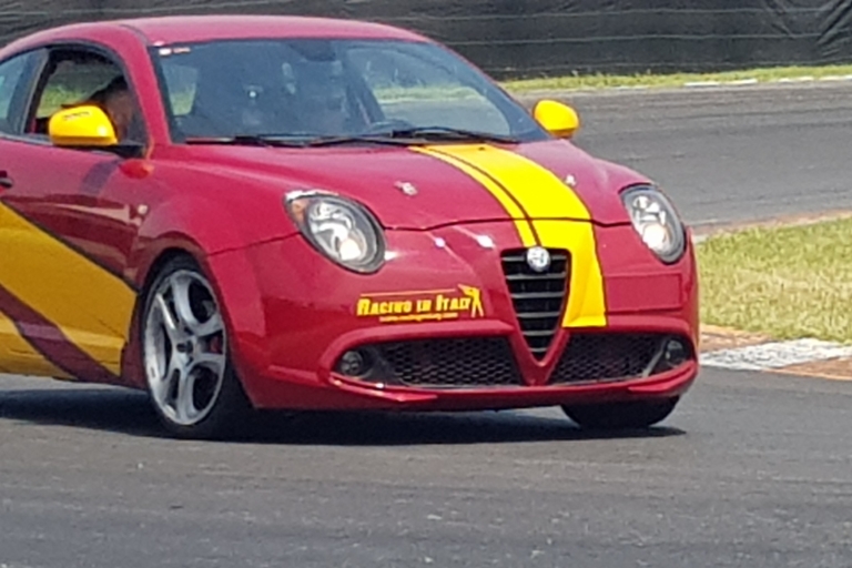 Milán: prueba de conducción en la pista de carreras Alfa Romeo MiTo