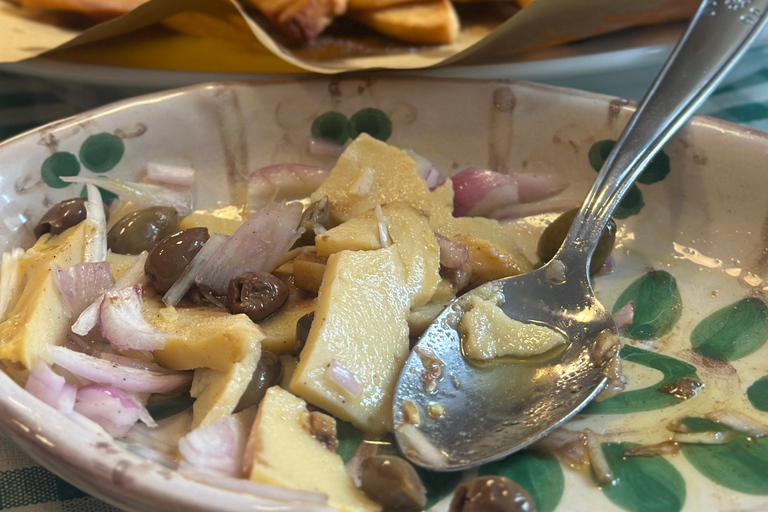 Genoa: Focaccia and Pesto Cooking Class in 18th-Century Home