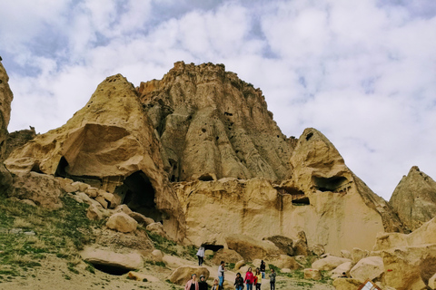 Explorando a Capadócia: Uma aventura cultural de dois diasTraslado gratuito dos hotéis de Antalya - Alanya - Side - Kemer