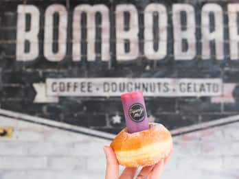 Chicago: West Loop Underground Donut Tour Chicago: West Loop Underground Donut Tour
