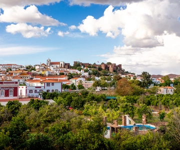Algarve: Full-Day Guided Sightseeing Tour with Lunch