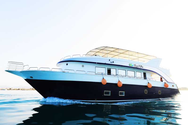 private boat tour hurghada