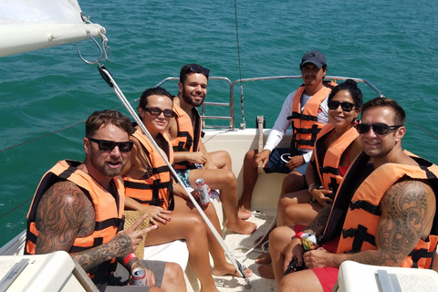 Bacalar: Group Sailing Trip with Swimming and Drinks Standard Rate