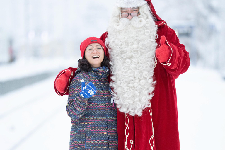 Rovaniemi Insider: Night train in Winter Forest