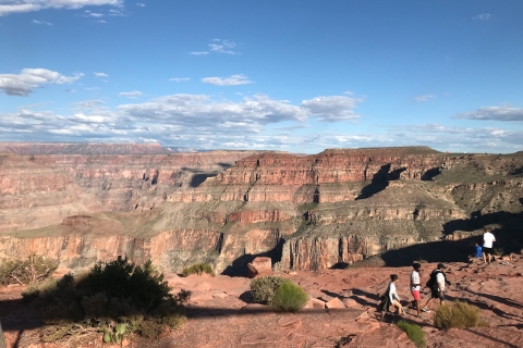 Las Vegas : visite guidée en petit groupe du Grand Canyon WestLas Vegas : Grand Canyon West Tour sans billet Skywalk