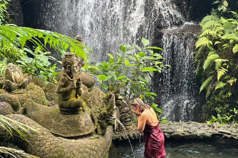 Taman Beji Griya Waterfall: Holy Bathing/Soul Retreat Ritual Tour with Meeting Point at Griya Beji Waterfall