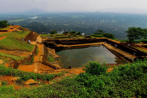 From Sigiriya: Sunrise Pidurangala & Sigiriya Rock Tour