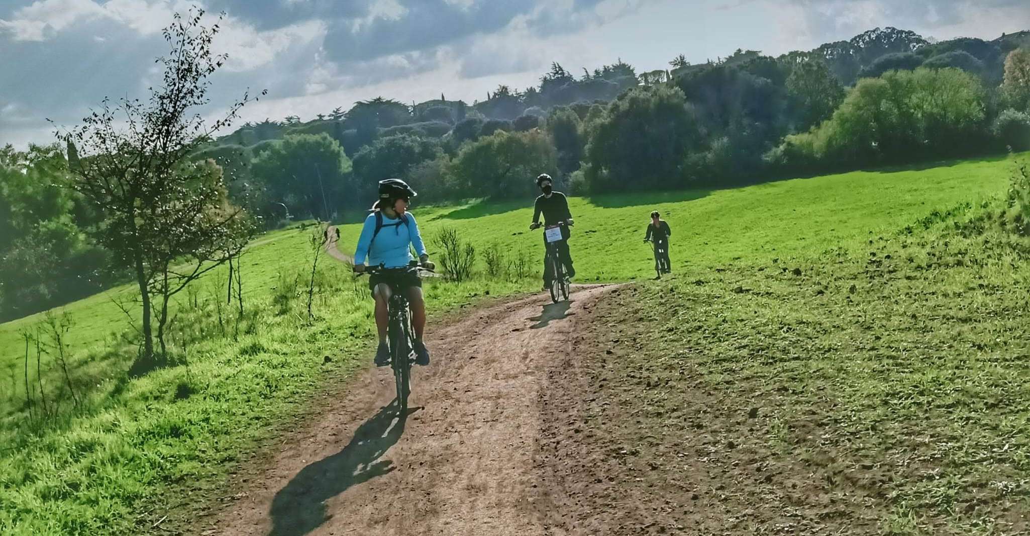 Wake up or Sunset Appian Way & Aqueducts e-Bike Tour - Housity