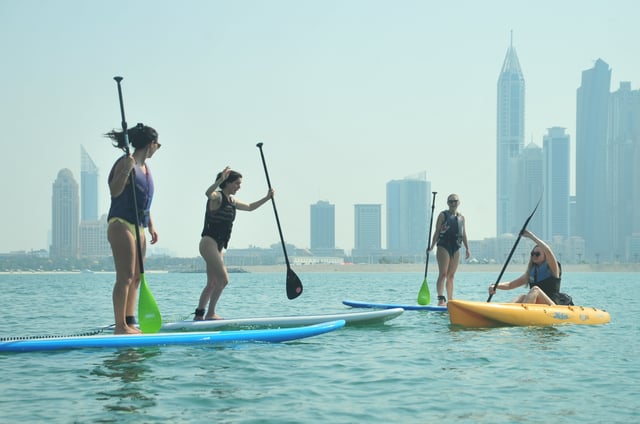 Dubaï : 1 h de kayak ou de stand up paddle à Dukes the Palm