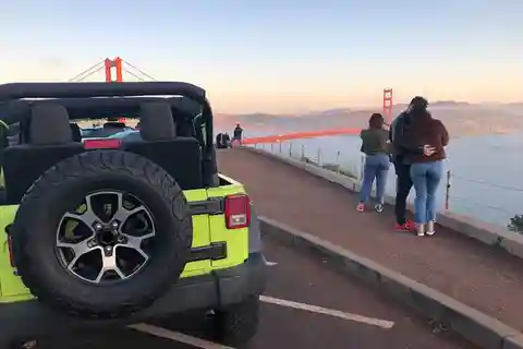 San Francisco: 2-stündige private Jeeptour bei Nacht