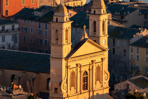 Bastia in Cantu, concert met Corsicaanse meerstemmige gezangenBastia in Cantu, concert met Corsicaanse meerstemmige liederen