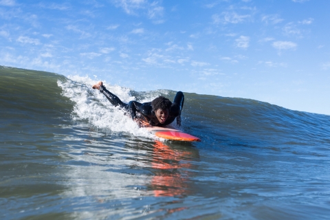 Ventura: 1,5-godzinna prywatna lekcja surfingu dla początkujących13:00 Prywatna lekcja surfingu