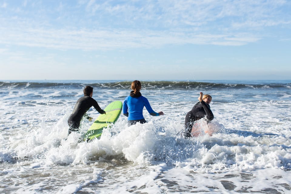 Santa Barbara 1.5-Hour Surfing Lesson with Expert Instructor 2024 - Ventura