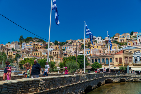 Depuis Rhodes : journée d’excursion en bateau sur l’île Symi