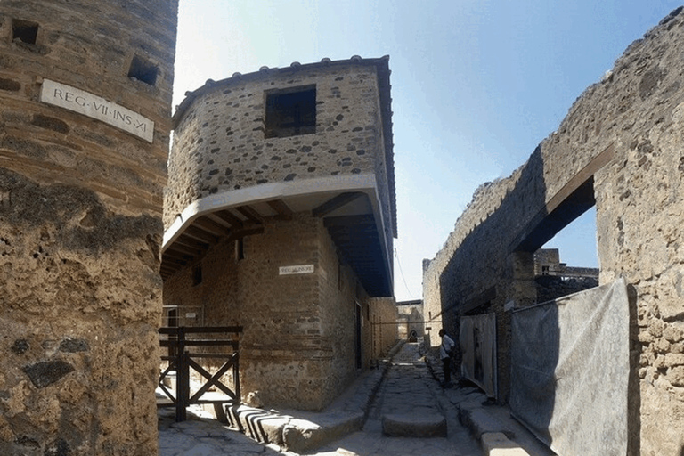 Côte amalfitaine : visite de Pompéi en petit groupeVisite coupe-file en petit groupe depuis Maiori