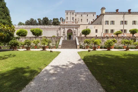 Battaglia Terme: Castle of Catajo Entry Ticket