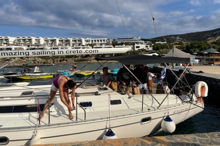 Agios Nikolaos : croisière privée en voilier dans la baie de Mirabello